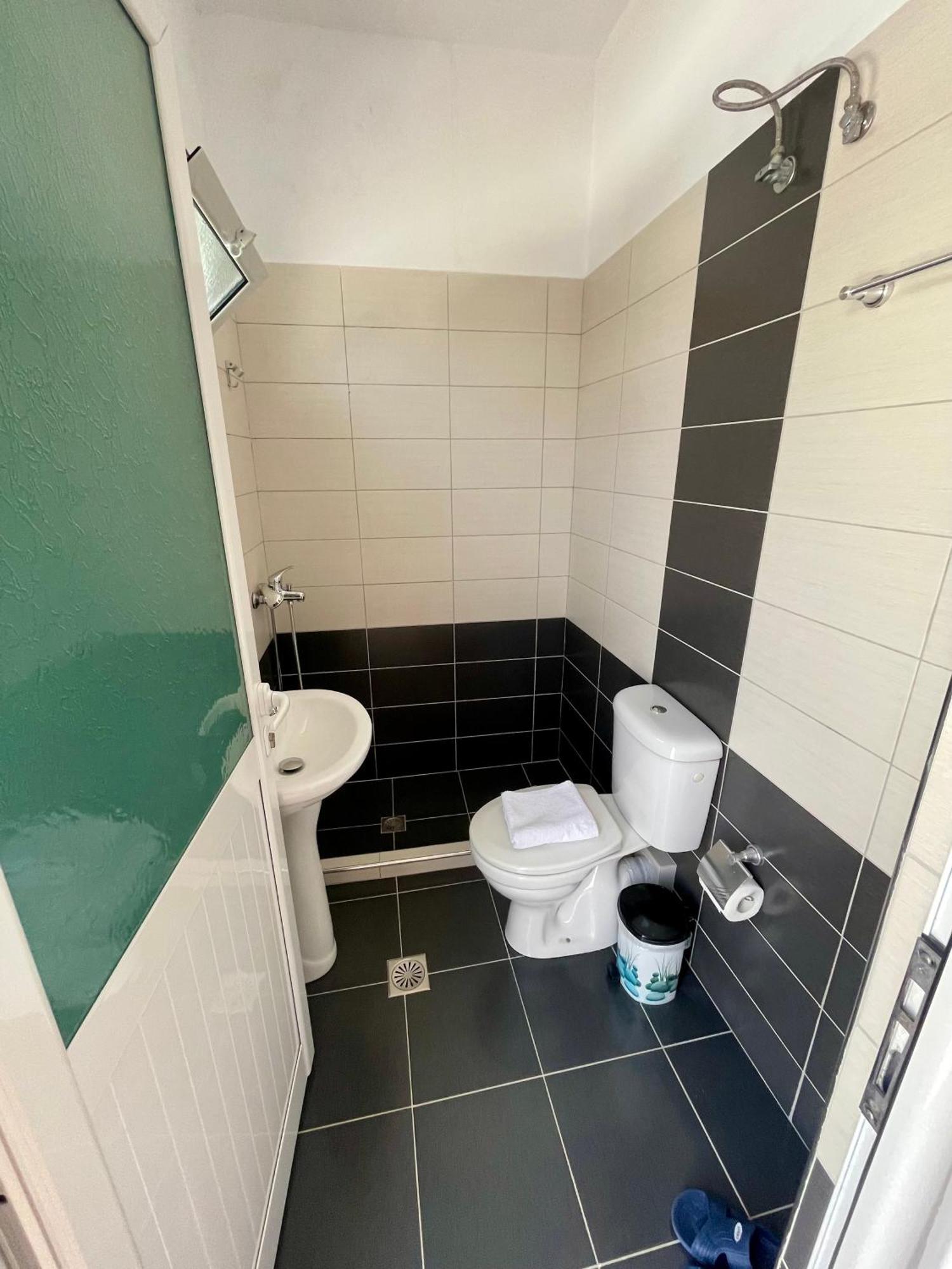 Keivi Guesthouse Saranda Dış mekan fotoğraf